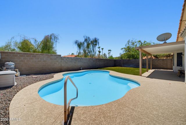 2458 E CATHEDRAL ROCK Drive, Phoenix, AZ 85048