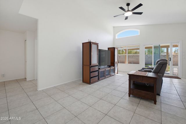 2458 E CATHEDRAL ROCK Drive, Phoenix, AZ 85048