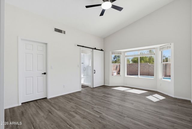 2458 E CATHEDRAL ROCK Drive, Phoenix, AZ 85048