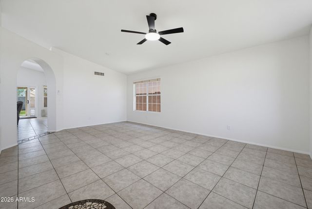 2458 E CATHEDRAL ROCK Drive, Phoenix, AZ 85048