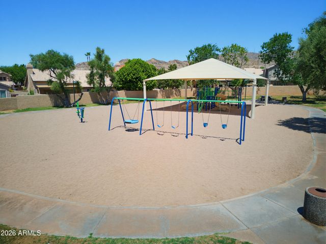 2458 E CATHEDRAL ROCK Drive, Phoenix, AZ 85048