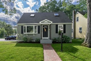 182 Whitney Avenue, Manchester, NH 03104