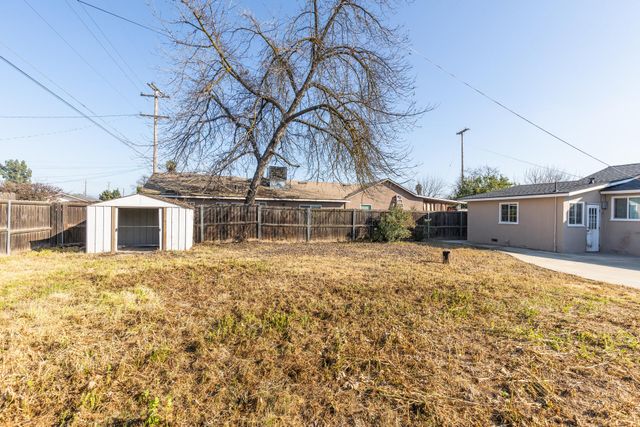266 E Linden Avenue, Reedley, CA 93654