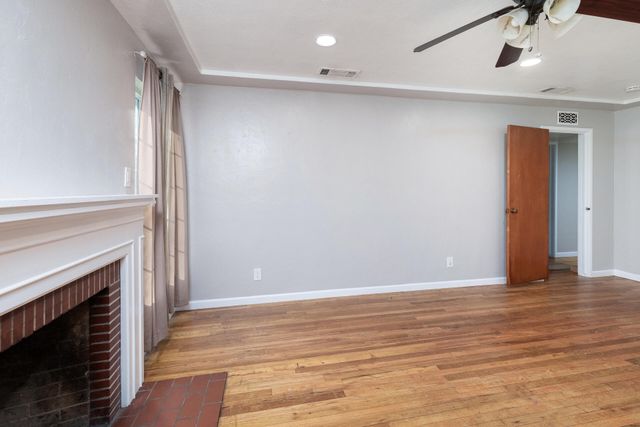 266 E Linden Avenue, Reedley, CA 93654