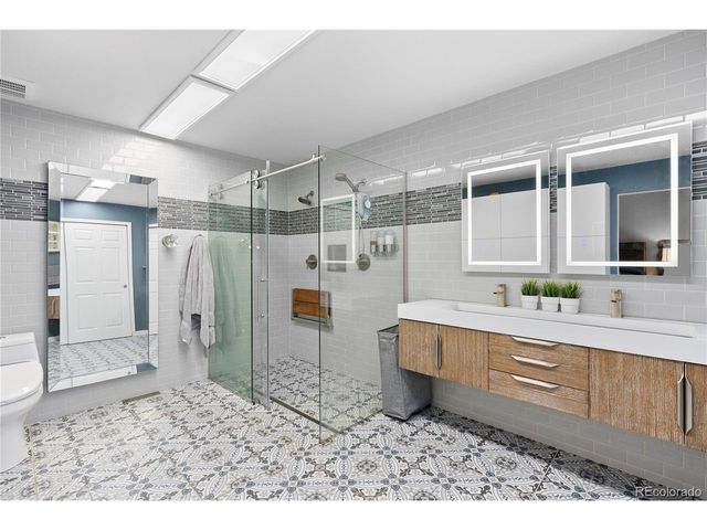 7411 Norfolk Pl, Castle Pines, CO 80108