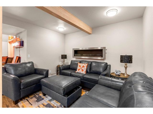7411 Norfolk Pl, Castle Pines, CO 80108