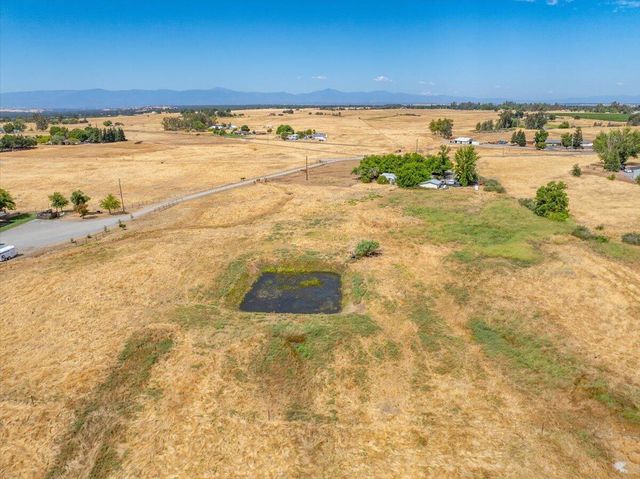 20050 Plains Drive, Red Bluff, CA 96080