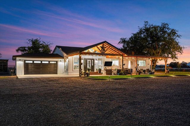 20050 Plains Drive, Red Bluff, CA 96080