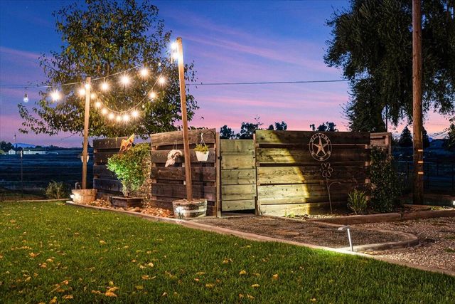 20050 Plains Drive, Red Bluff, CA 96080