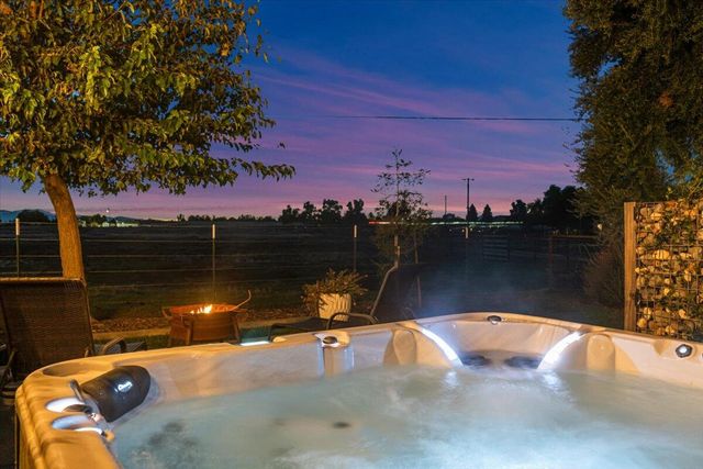 20050 Plains Drive, Red Bluff, CA 96080