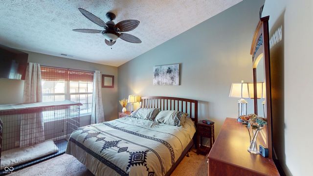 1220 Harvest Ridge Circle, Franklin, IN 46131