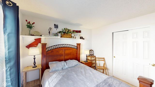 1220 Harvest Ridge Circle, Franklin, IN 46131