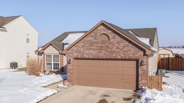 1220 Harvest Ridge Circle, Franklin, IN 46131