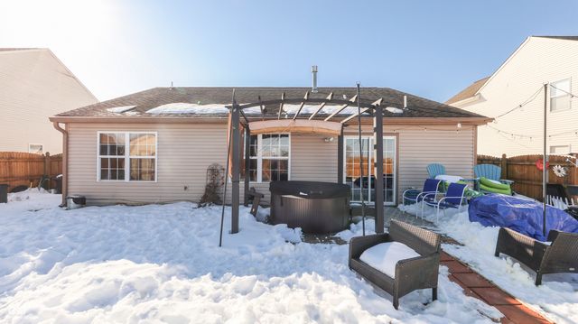 1220 Harvest Ridge Circle, Franklin, IN 46131