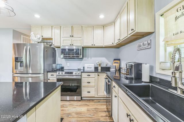 217 Easton Street, Roanoke Rapids, NC 27870