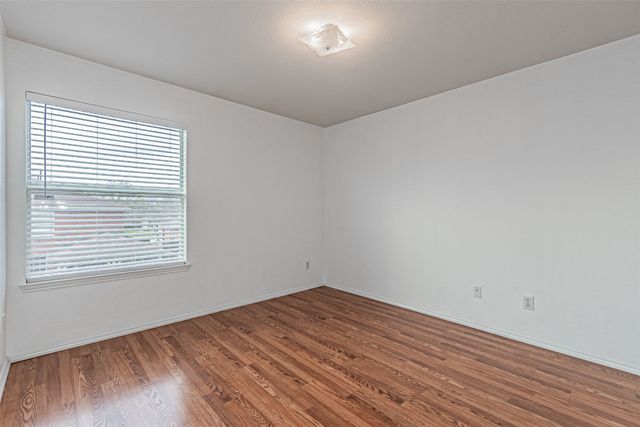 7804 Hidden Path Lane, Denton, TX 76210