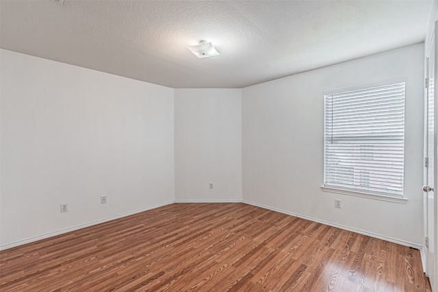 7804 Hidden Path Lane, Denton, TX 76210