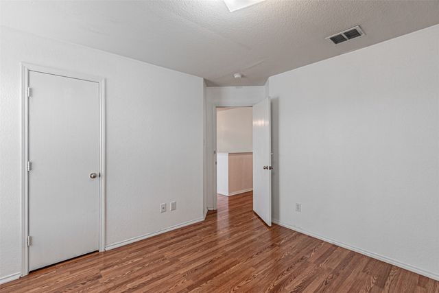 7804 Hidden Path Lane, Denton, TX 76210