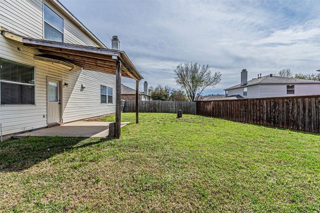 7804 Hidden Path Lane, Denton, TX 76210