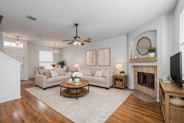 7804 Hidden Path Lane, Denton, TX 76210