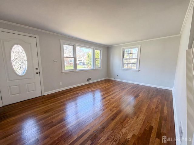 19 Delekas Avenue, South Plainfield, NJ 07080