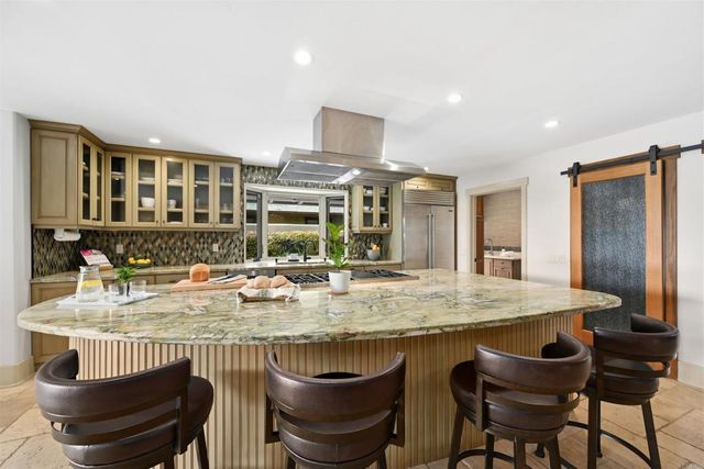 4927 Loma Way, Carlsbad, CA 92008