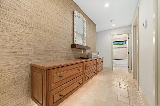 4927 Loma Way, Carlsbad, CA 92008