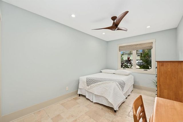 4927 Loma Way, Carlsbad, CA 92008