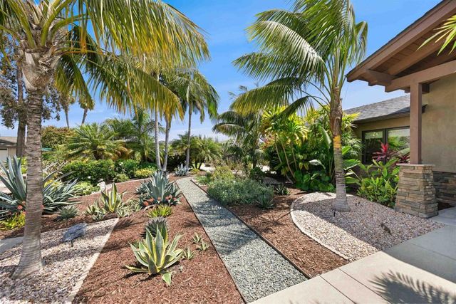 4927 Loma Way, Carlsbad, CA 92008