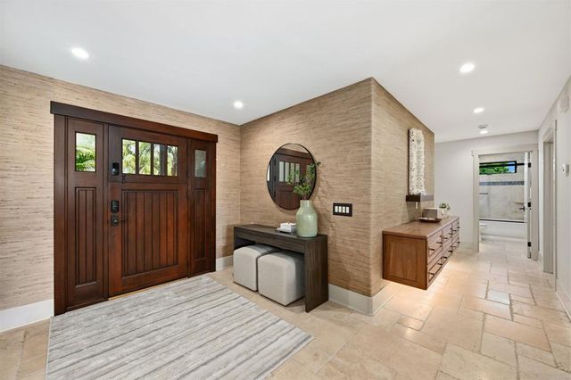 4927 Loma Way, Carlsbad, CA 92008