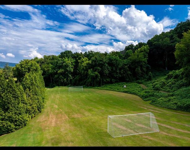 547 Clingmans Lane, Chattanooga, TN 37419