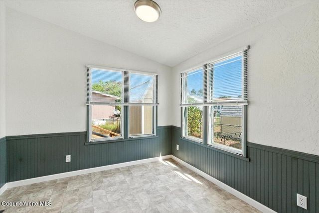 2189 W Yorkshire AVE, Coeur D'alene, ID 83815