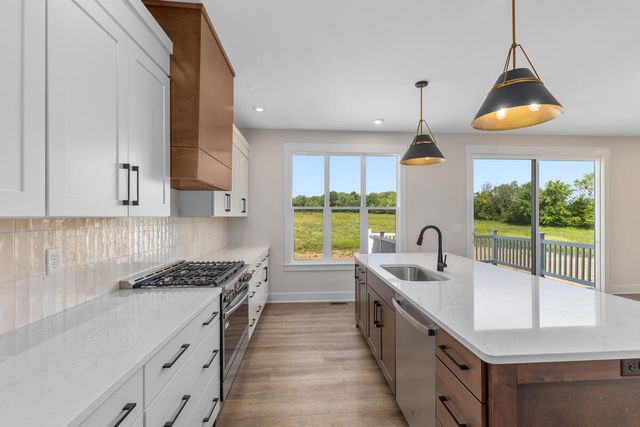 3321 Hideaway Drive SE, Caledonia, MI 49316
