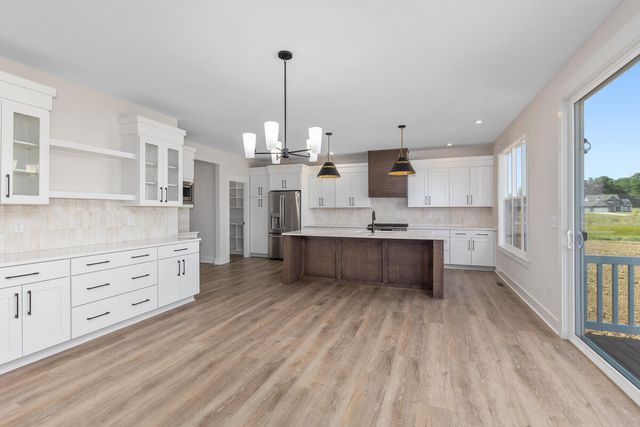 3321 Hideaway Drive SE, Caledonia, MI 49316