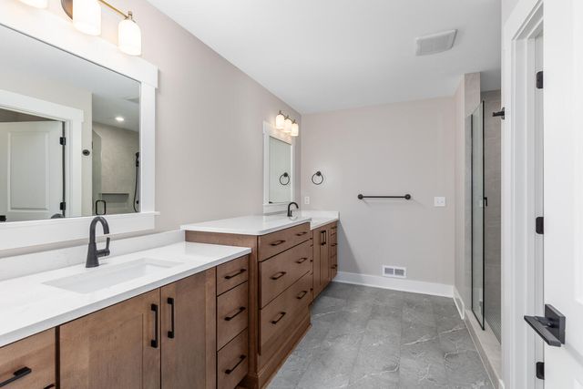 3321 Hideaway Drive SE, Caledonia, MI 49316