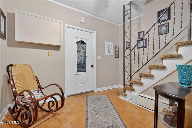 102 S Crystal Street, Schaghticoke, NY 12118