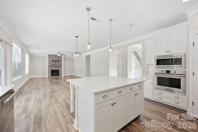 105 Yellow Birch Loop, Mooresville, NC 28117