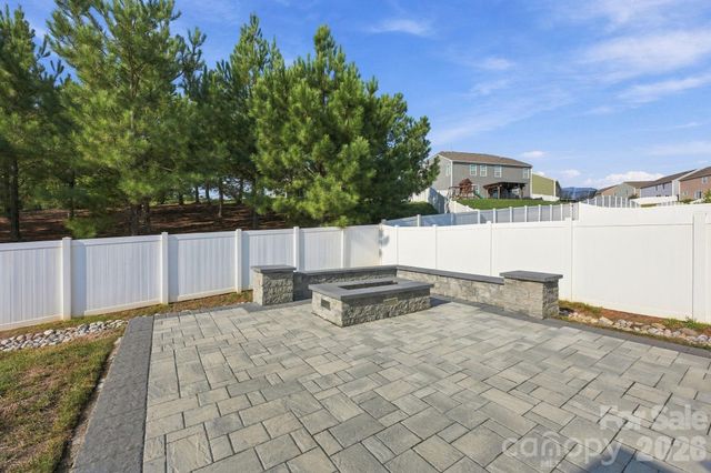 105 Yellow Birch Loop, Mooresville, NC 28117