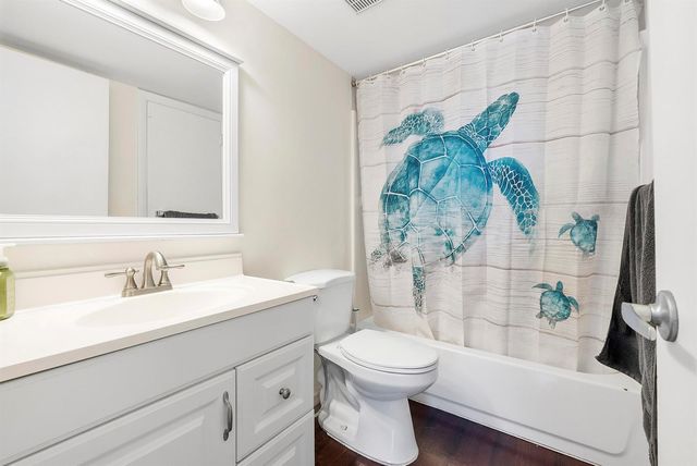 125 Shore Court 304a, North Palm Beach, FL 33408