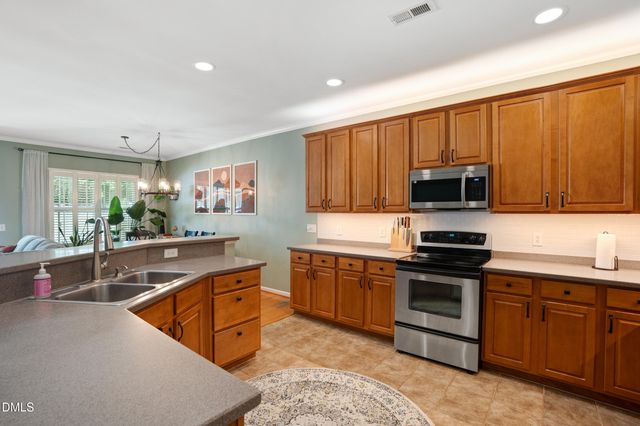 5552 Nur Lane, Raleigh, NC 27606