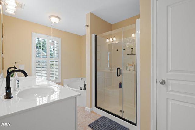 5552 Nur Lane, Raleigh, NC 27606