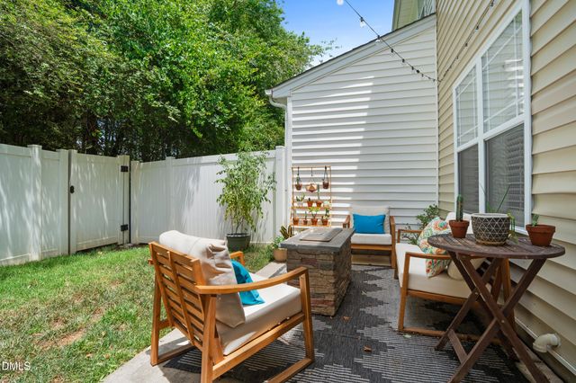 5552 Nur Lane, Raleigh, NC 27606
