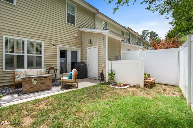 5552 Nur Lane, Raleigh, NC 27606
