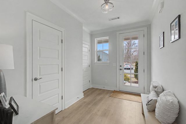 3179 Sassafras Ln, Thompsons Station, TN 37179