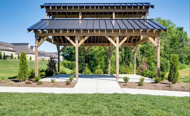 3179 Sassafras Ln, Thompsons Station, TN 37179