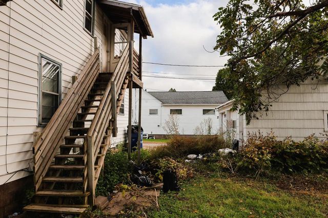 614 N 10TH AVENUE, Wausau, WI 54401