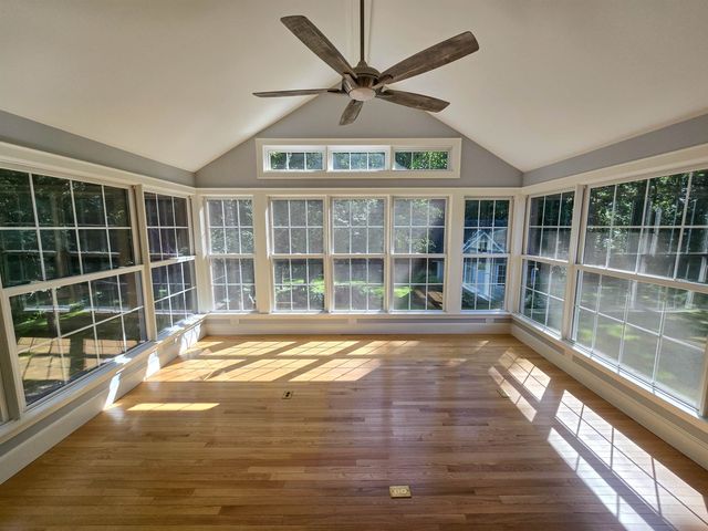 16 Country Club Drive, South Burlington, VT 05403