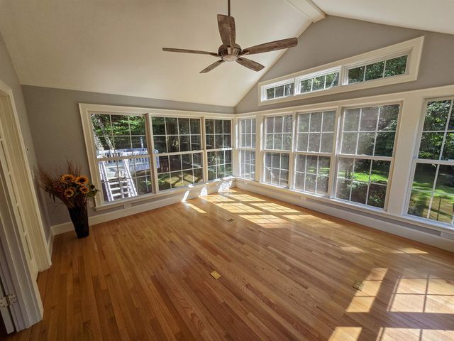16 Country Club Drive, South Burlington, VT 05403