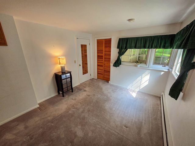 16 Country Club Drive, South Burlington, VT 05403
