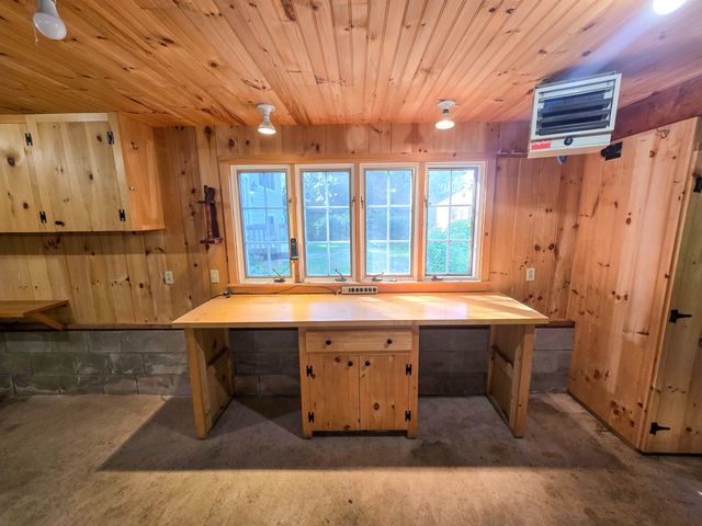 16 Country Club Drive, South Burlington, VT 05403